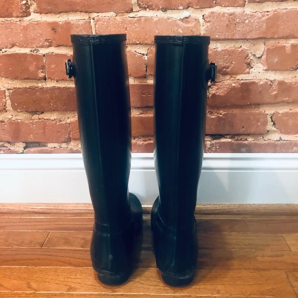 Hunter Original Tall Boots - Picture 2 of 4